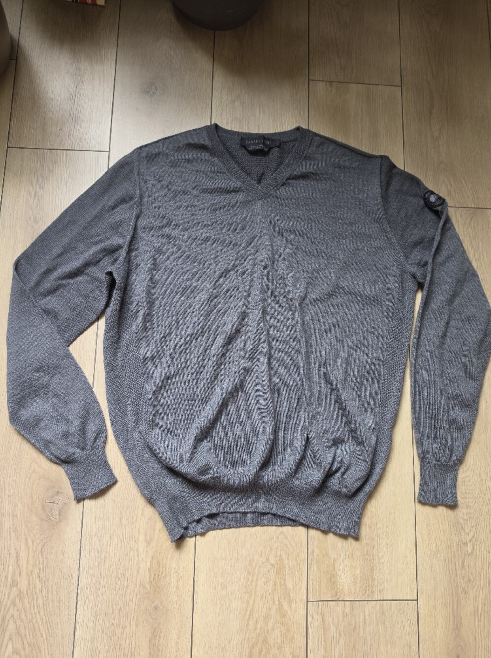 Canada Goose Black Label V-neck Merino Wool Sweater Size L